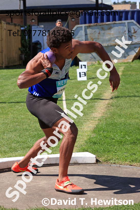 Decathlon shot putt, 2025 EAP International Combined Events, Hexham, Northumberland.  Photo: David T. Hewitson/Sports for All Pics